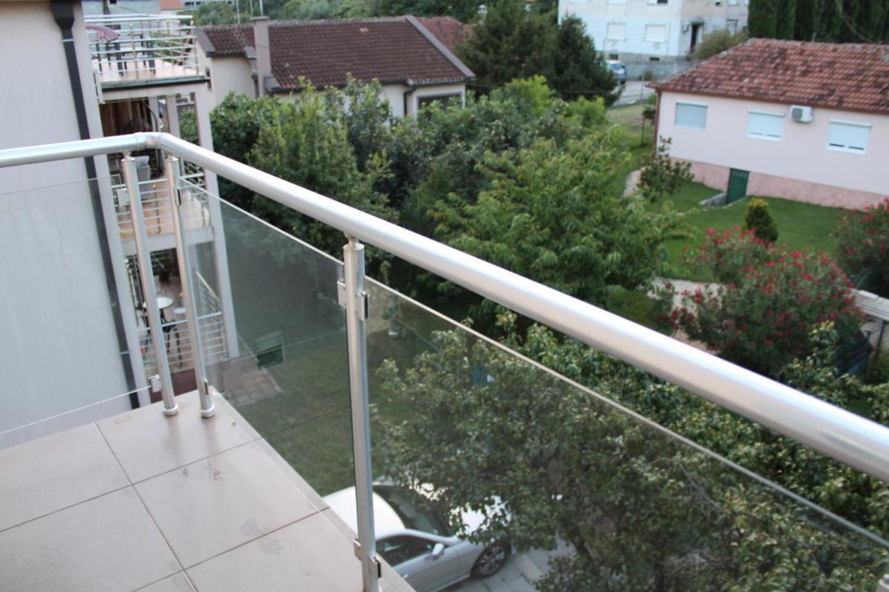 Delta Studio Apartman Podgorica Bagian luar foto