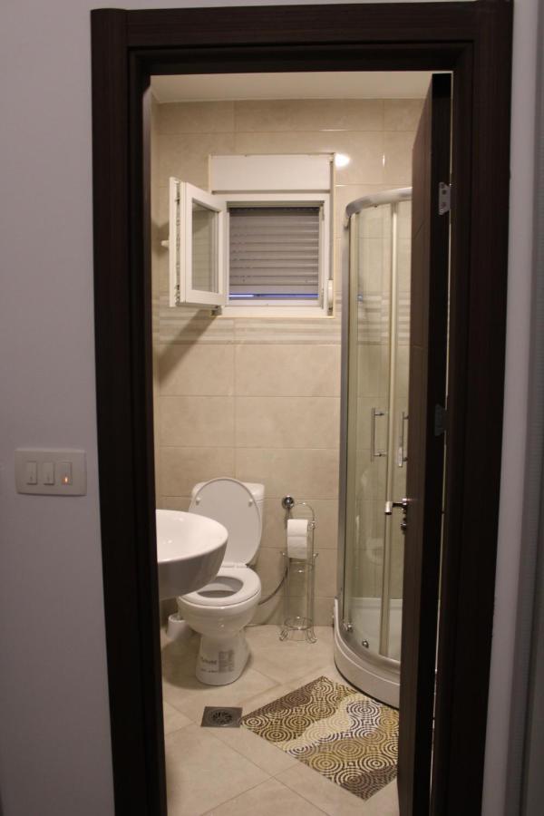 Delta Studio Apartman Podgorica Bagian luar foto