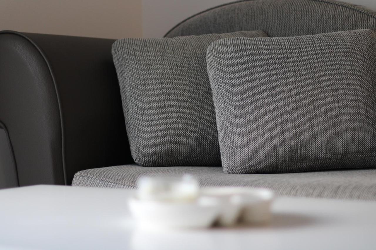 Delta Studio Apartman Podgorica Bagian luar foto